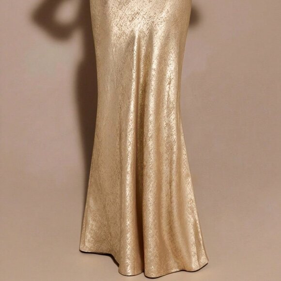 Gold Preppy Women's Low Waist Textured Mermaid Skirt - Picture 4 of 6